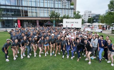 newbalance限定cap（グリーン）スペシャルＢＯＸ入フォームフィンガー付 感謝価格】 newbalance限定cap（グリーン）スペシャルBOX入